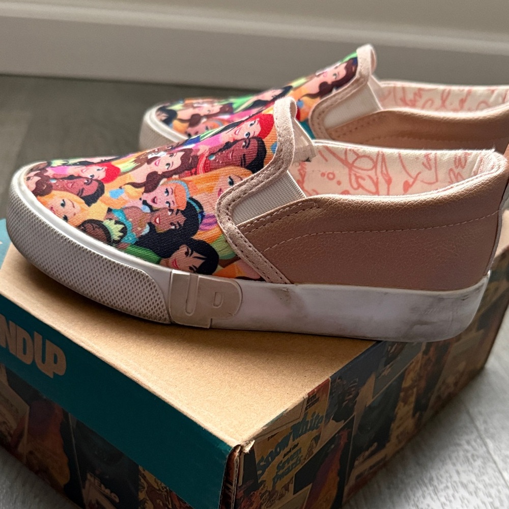 Kids' Multicolor princess Character Slip-On Sneakers - Picture 6 of 13